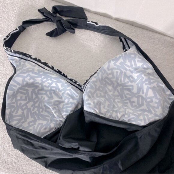 5/$25 Women’s Black Halter Tankini Top Bikini Top Swim Top w White Trim 2XL - Picture 5 of 11